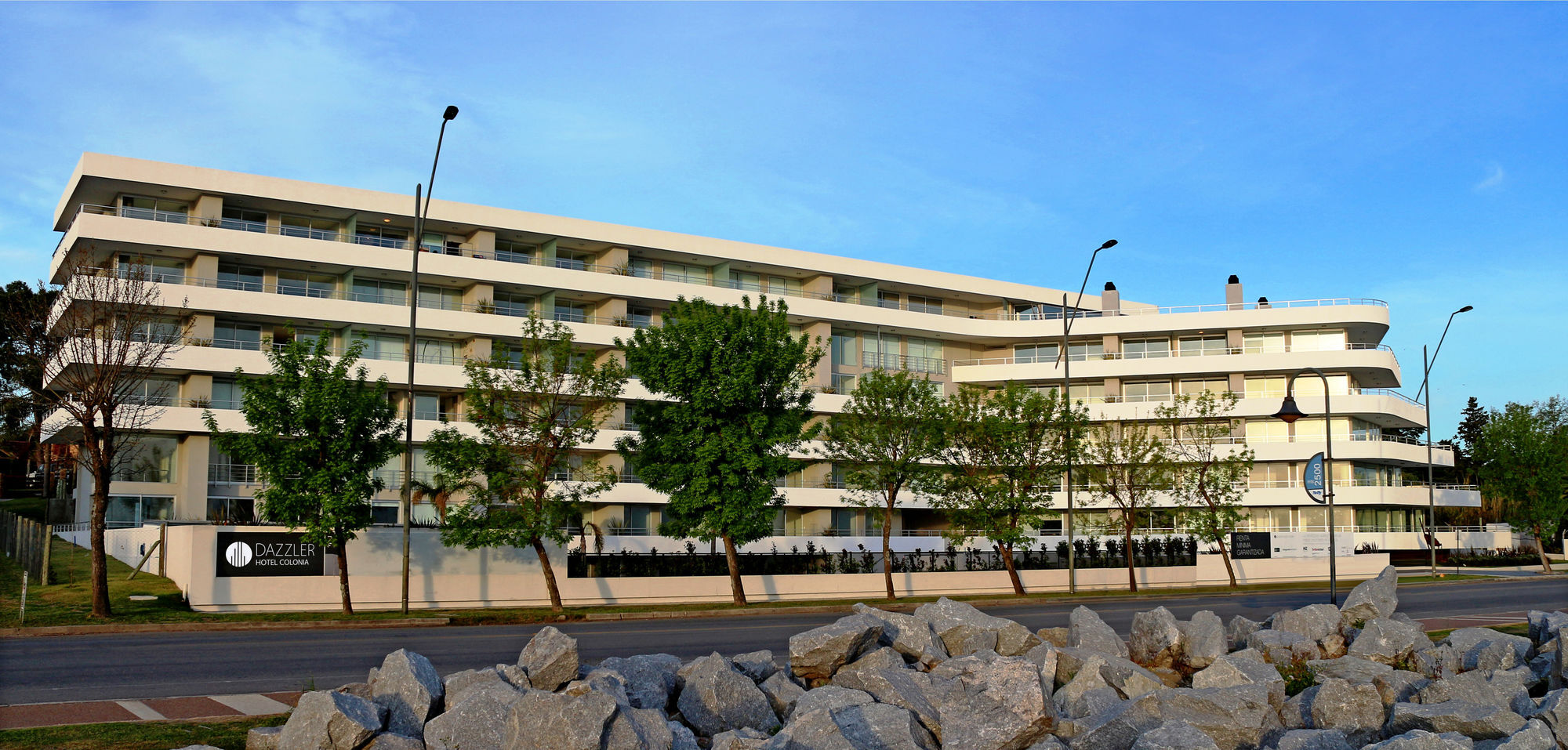 Hotel Dazzler By Wyndham Colonia Colonia del Sacramento Exterior foto