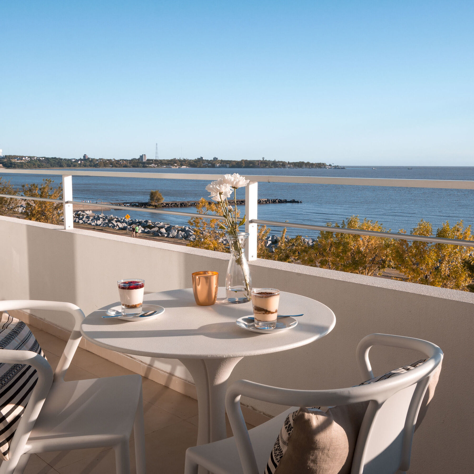 Hotel Dazzler By Wyndham Colonia Colonia del Sacramento Exterior foto